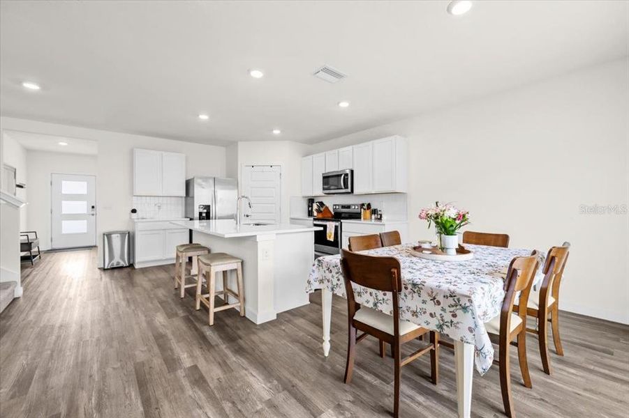Furnished interior view inside a new home in Epperson, Wesley Chapel (Image 8).