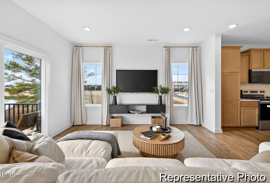 NDFT 39 Hollis TH 1970 A1 IO Model (11)- NDFT 39 Hollis TH 1970 A1 IO Model (11)-