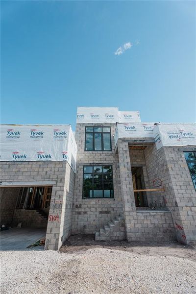 Image 7 of a home in . Image 7 of a home in .