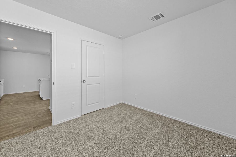 Spacious, unfurnished interior of a new home in Hickory Ridge, Elmendorf (Image 21).