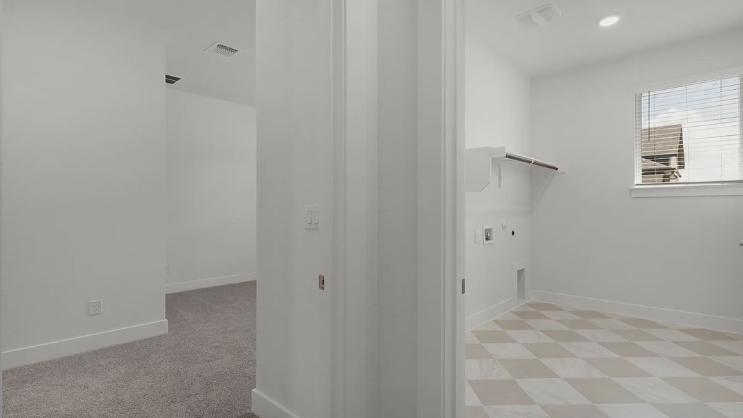 Spacious, unfurnished interior of a new home in Broken Oak, Georgetown (Image 20). Spacious, unfurnished interior of a new home in Broken Oak, Georgetown (Image 20).
