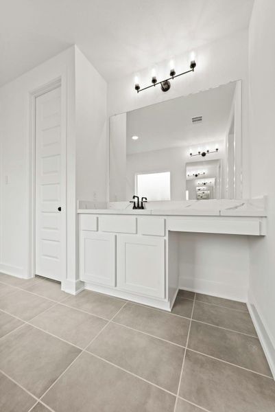 Furnished interior view inside a new home in Cross Creek West - 45', Fulshear (Image 11). Furnished interior view inside a new home in Cross Creek West - 45', Fulshear (Image 11).