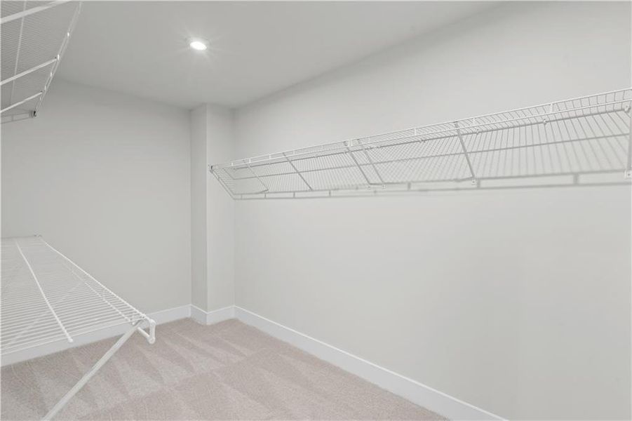 Spacious, unfurnished interior of a new home in Creekside at Skelton, Jefferson (Image 43).