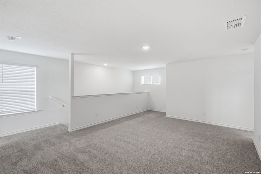 Spacious, unfurnished interior of a new home in Lily Springs, Seguin (Image 12). Spacious, unfurnished interior of a new home in Lily Springs, Seguin (Image 12).