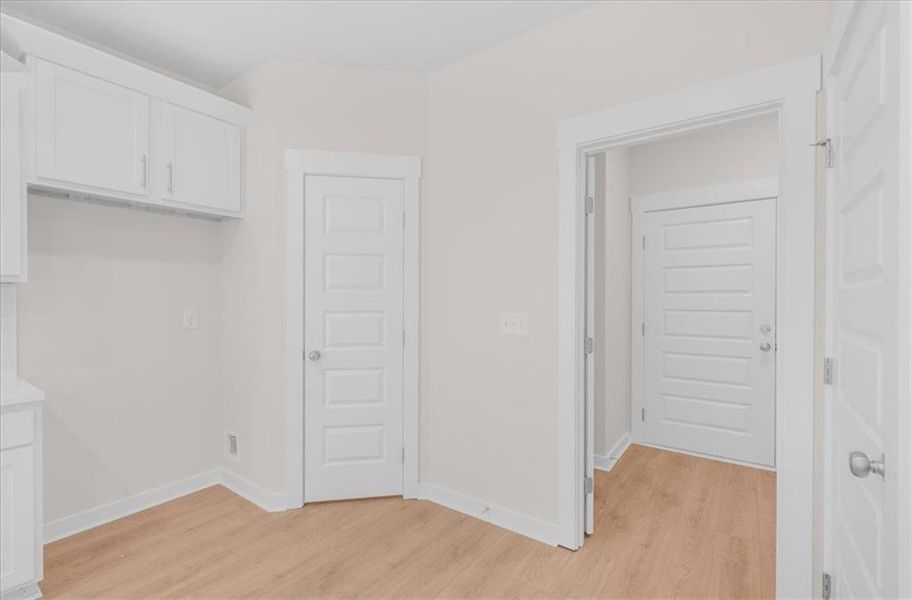 Spacious, unfurnished interior of a new home in , Dahlonega (Image 31). Spacious, unfurnished interior of a new home in , Dahlonega (Image 31).