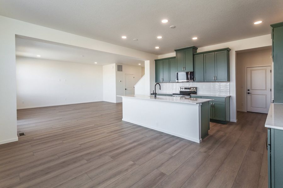Furnished interior view inside a new home in Trailside, Timnath (Image 10).