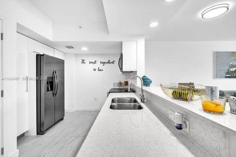 Furnished interior view inside a new home in , Hollywood (Image 4).