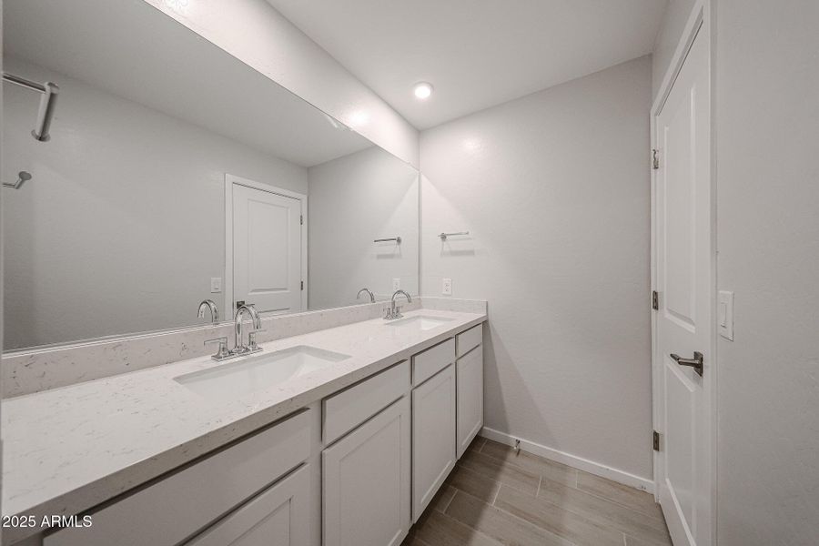 41_2-story-home-with-view_for-sale_Arizo