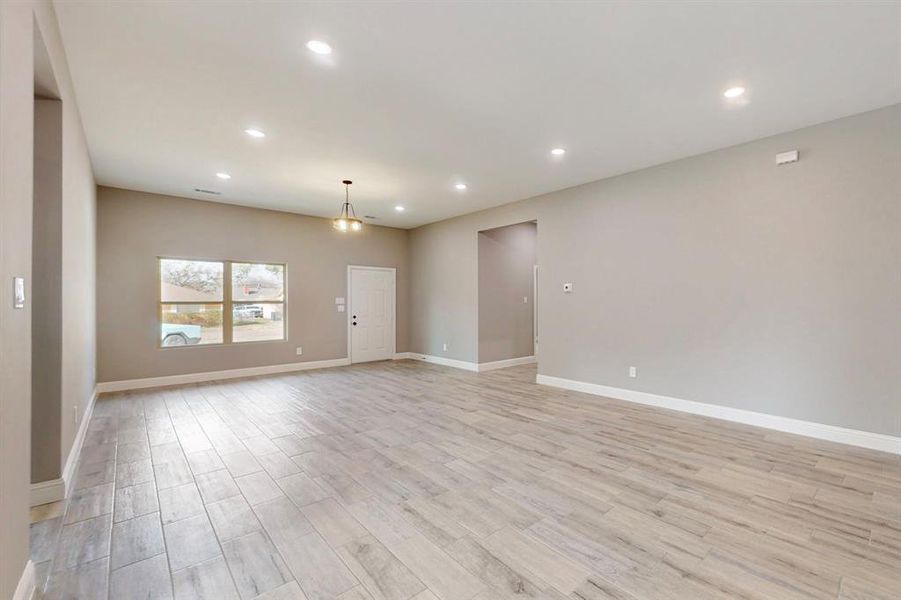 Spacious, unfurnished interior of a new home in , Lancaster (Image 8).