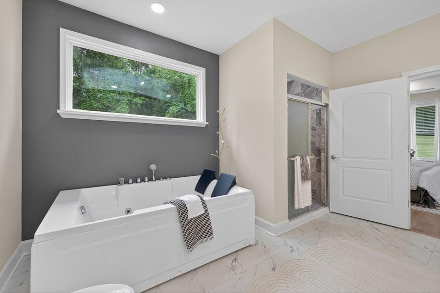 Furnished interior view inside a new home in , Oxford (Image 48).