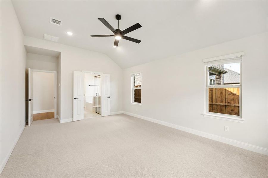 Spacious, unfurnished interior of a new home in Woodstone, Providence Village (Image 24).