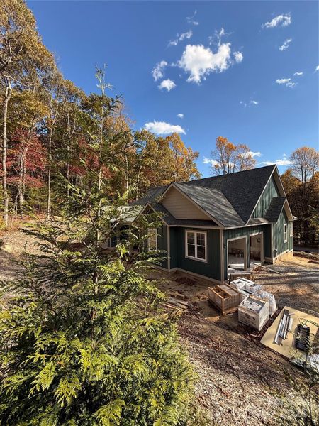 Image 18 of a home in .