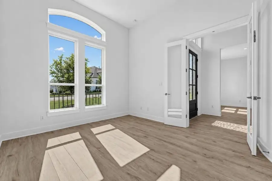 Spacious, unfurnished interior of a new home in Travisso, Leander (Image 24). Spacious, unfurnished interior of a new home in Travisso, Leander (Image 24).