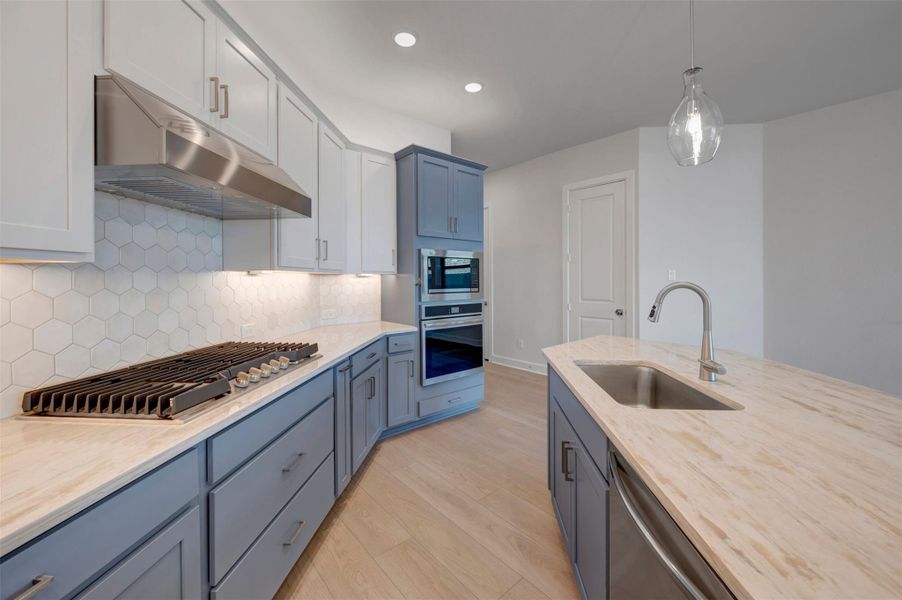Furnished interior view inside a new home in Sienna - Grove Collection, Missouri City (Image 3).
