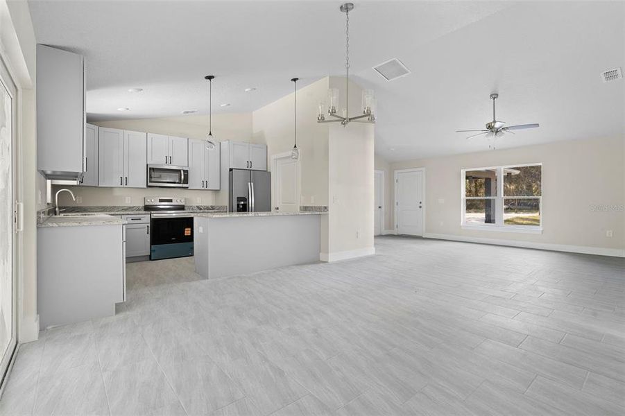 Spacious, unfurnished interior of a new home in , Deland (Image 21). Spacious, unfurnished interior of a new home in , Deland (Image 21).