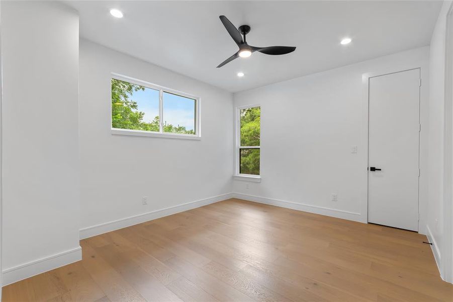 Spacious, unfurnished interior of a new home in , Dallas (Image 22). Spacious, unfurnished interior of a new home in , Dallas (Image 22).