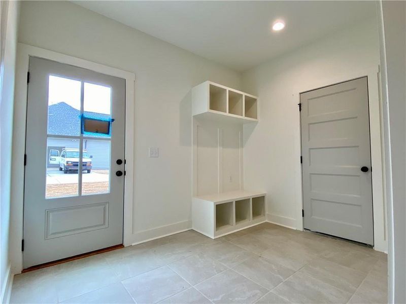 Spacious, unfurnished interior of a new home in , Gainesville (Image 65).