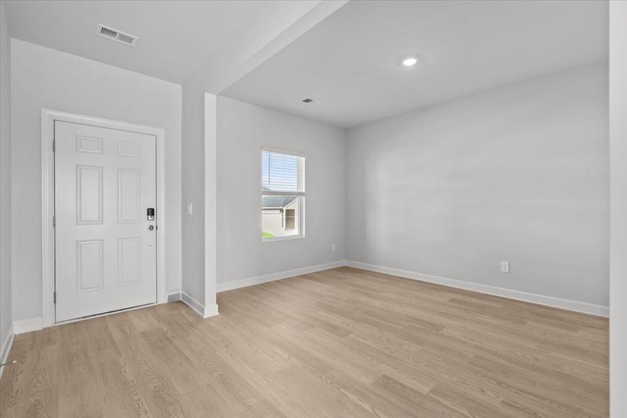 Spacious, unfurnished interior of a new home in Maxwell Commons, Easley (Image 13).