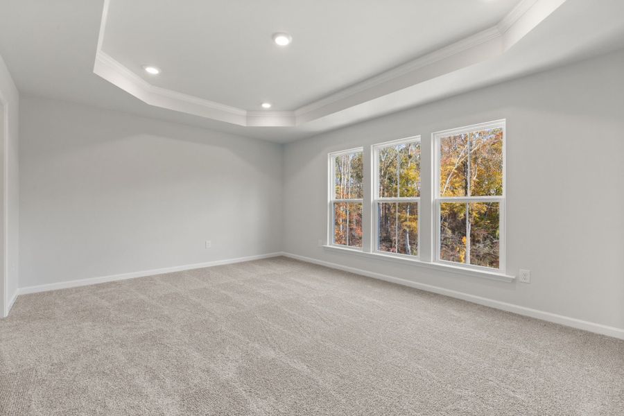 Spacious, unfurnished interior of a new home in Flemingfield, Greensboro (Image 20).