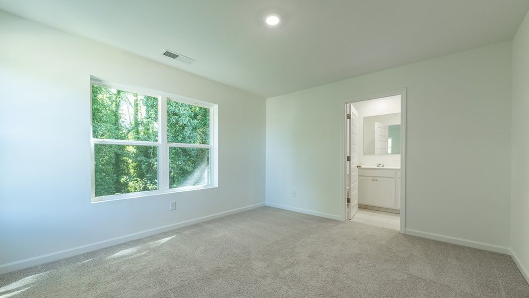 Spacious, unfurnished interior of a new home in Benteen Reserve, Atlanta (Image 21).