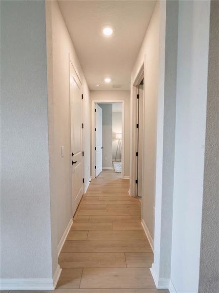 Spacious, unfurnished interior of a new home in , St. Cloud (Image 27).