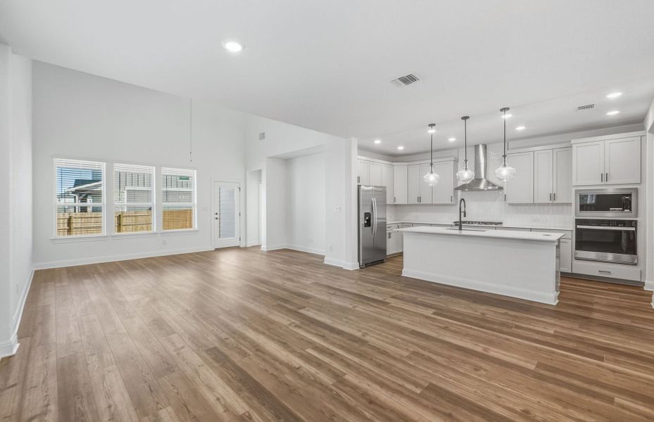 Spacious, unfurnished interior of a new home in Santa Rita Ranch, Liberty Hill (Image 37). Spacious, unfurnished interior of a new home in Santa Rita Ranch, Liberty Hill (Image 37).