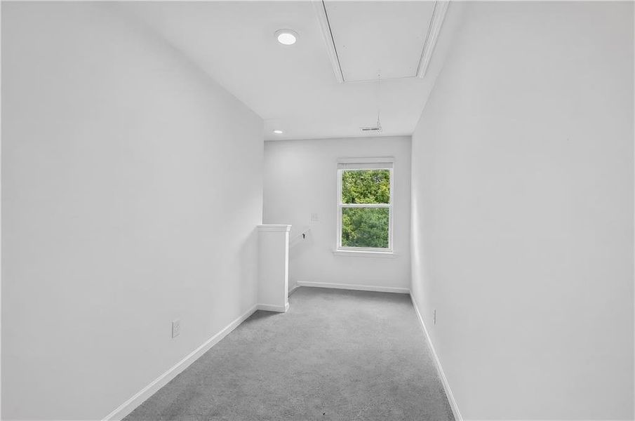 Spacious, unfurnished interior of a new home in Prentis Branch, Rome (Image 10).