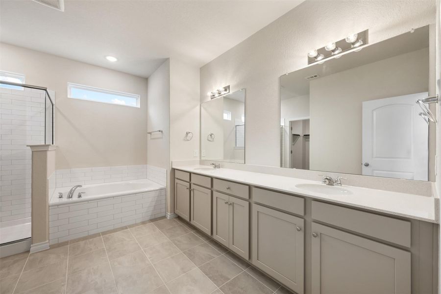 Representative images and renderings are for illustrative purposes. Actual structural options and design finishes of home may vary.
