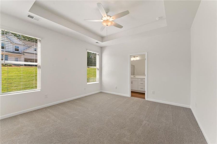Spacious, unfurnished interior of a new home in Oakhill Estates, Adairsville (Image 15). Spacious, unfurnished interior of a new home in Oakhill Estates, Adairsville (Image 15).