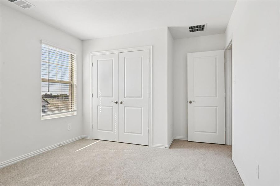 Photo is not of the actual home, but is an inspirational photo of builder’s model home and may depict options, furnishings, and/or decorator features that are not included. Photo is not of the actual home, but is an inspirational photo of builder’s model home and may depict options, furnishings, and/or decorator features that are not included.