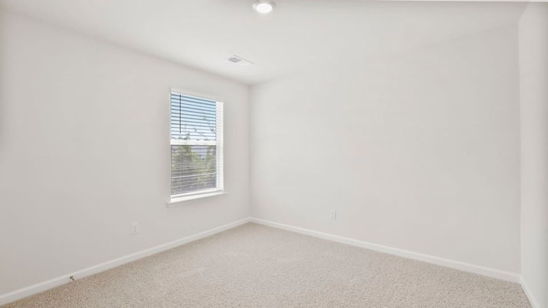 Spacious, unfurnished interior of a new home in Durbin Meadows, Fountain Inn (Image 29). Spacious, unfurnished interior of a new home in Durbin Meadows, Fountain Inn (Image 29).