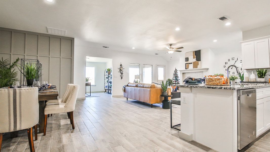 Representative furnished interior of a home built from the The Holden by D.R. Horton in Abbey Glen, Lubbock (Image 13). Representative furnished interior of a home built from the The Holden by D.R. Horton in Abbey Glen, Lubbock (Image 13).