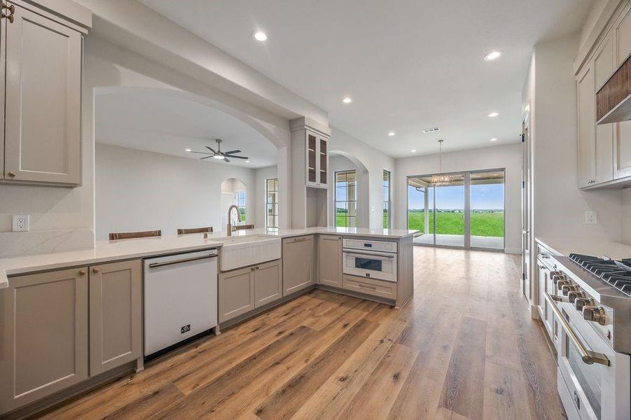 Furnished interior view inside a new home in , Van Alstyne (Image 12).