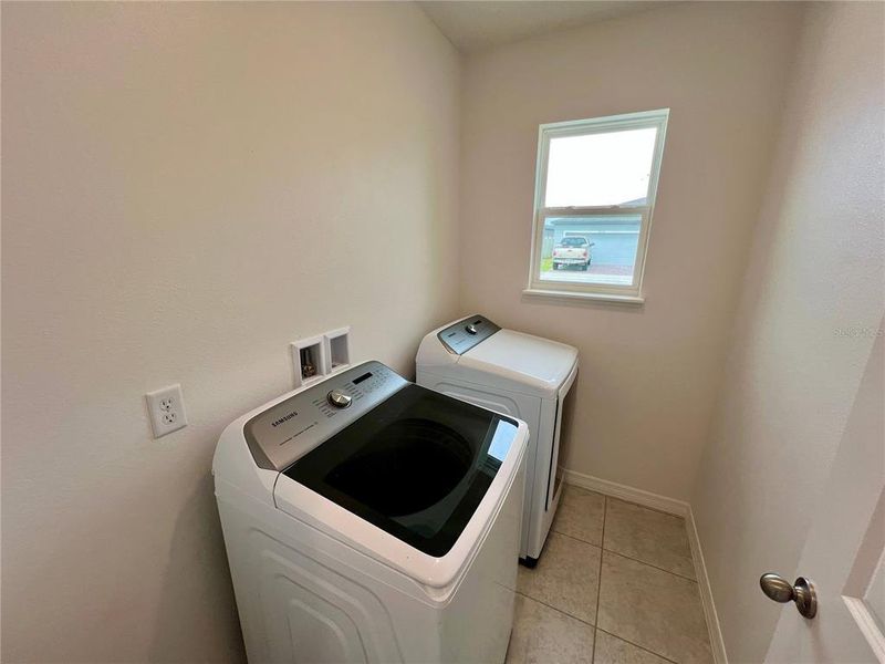 Furnished interior view inside a new home in Villamar, Winter Haven (Image 5).