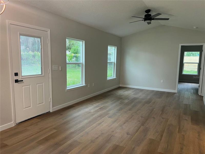 Spacious, unfurnished interior of a new home in , Eustis (Image 14).