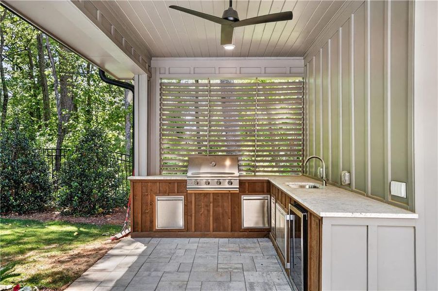 Exterior details and patio area of a home in , Alpharetta (Image 3).