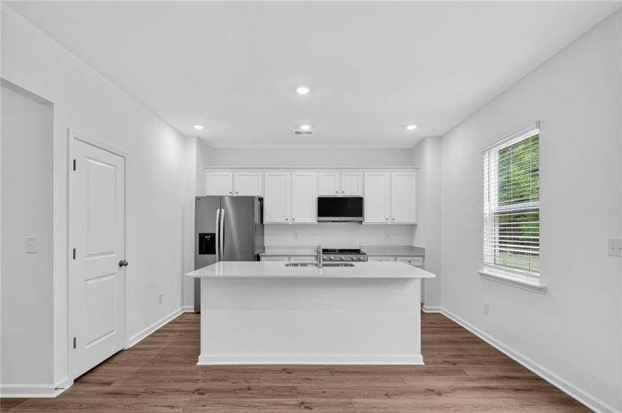 Furnished interior view inside a new home in Lexington Meadows, Athens (Image 6).