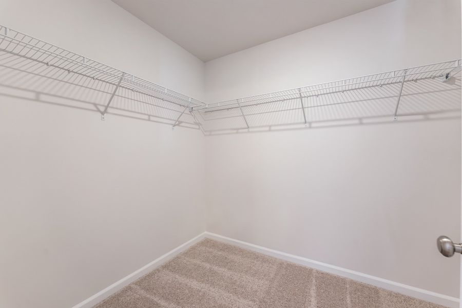 Spacious, unfurnished interior of a new home in Mayfair Village, Spartanburg (Image 21).