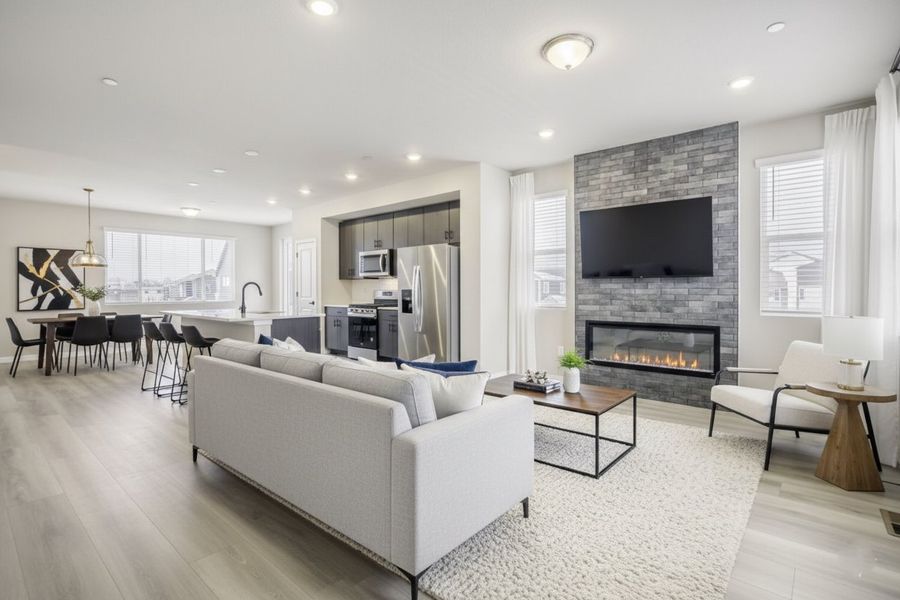 2367 E Suniga RD, Fort Collins, CO.  - Slide 6