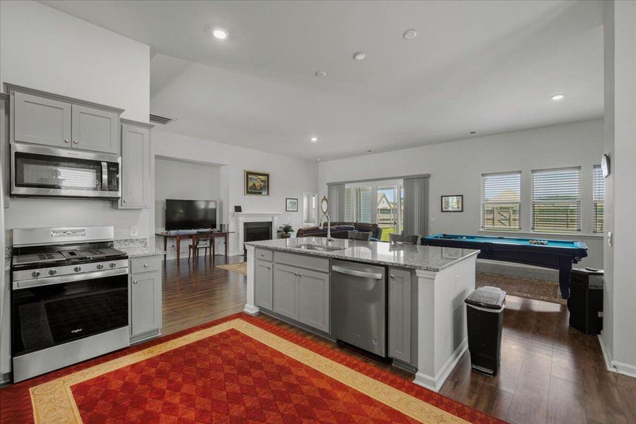 Furnished interior view inside a new home in French Quarter Creek, Huger (Image 14).