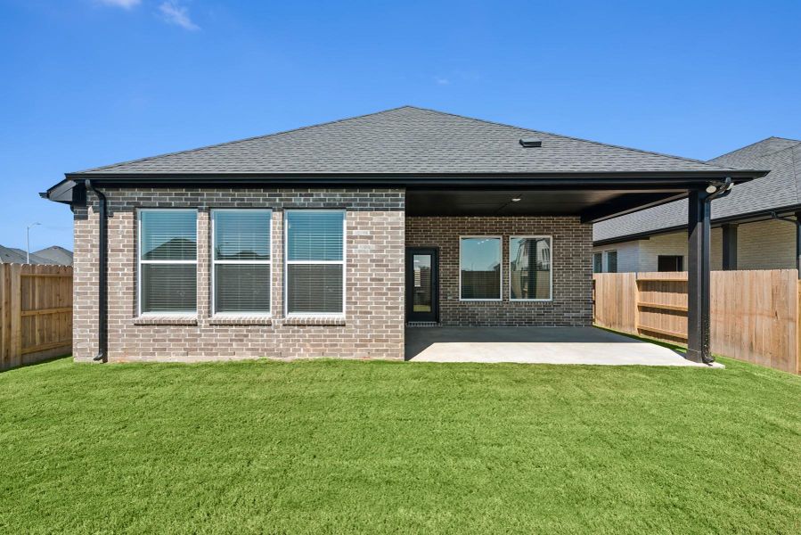 Welcome to The Baileywood by David Weekley Homes. Move-In-Ready Now!