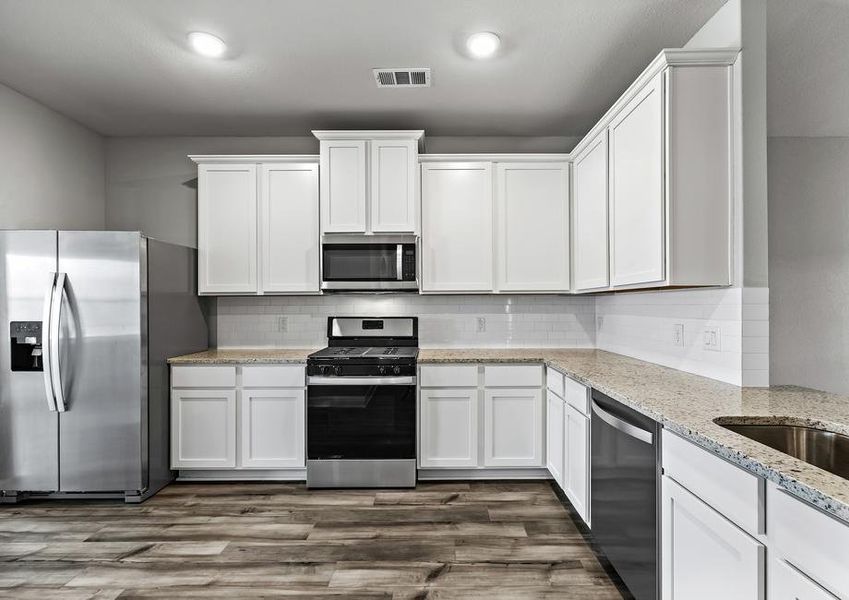 The kitchen of the Michigan has sprawling granite countertops.