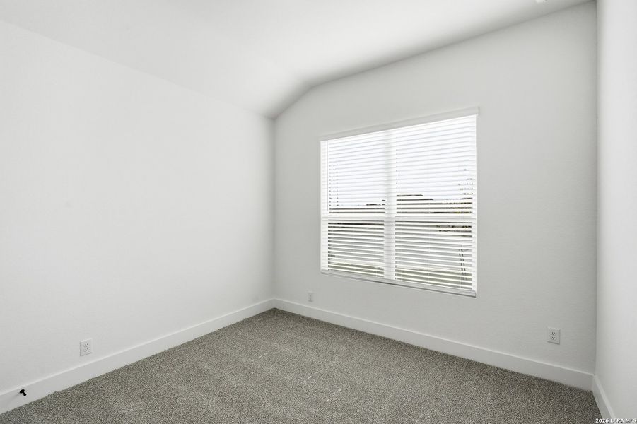 Spacious, unfurnished interior of a new home in Prominence, San Antonio (Image 20).
