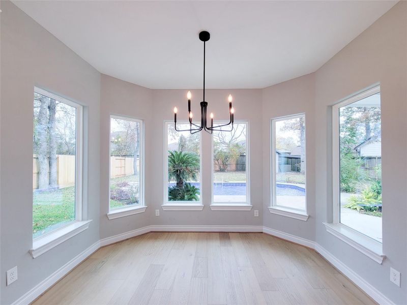 Spacious, unfurnished interior of a new home in , Conroe (Image 34).