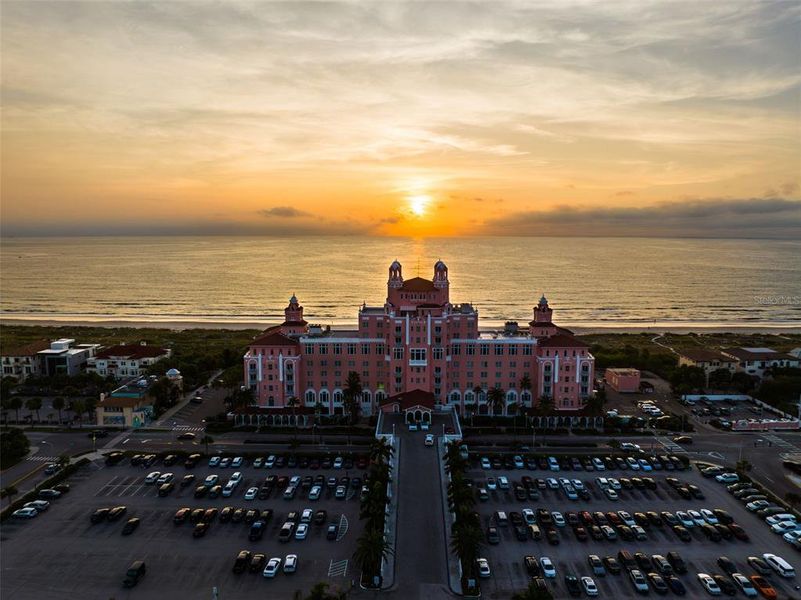 20 mins from the nations best beaches!