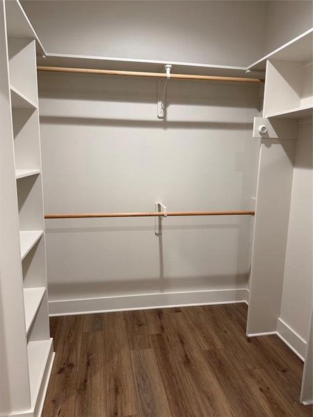 Spacious, unfurnished interior of a new home in , Abilene (Image 20).