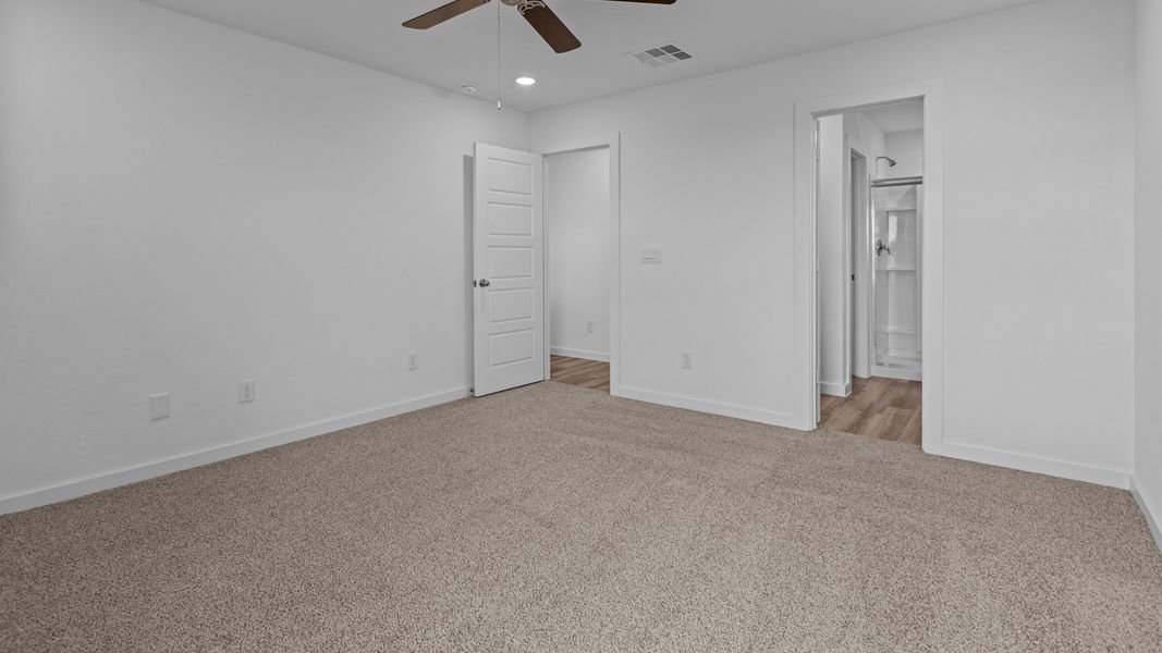 Representative unfurnished interior of a home built from the The Nova by D.R. Horton in Terra Vista, Lubbock (Image 13). Representative unfurnished interior of a home built from the The Nova by D.R. Horton in Terra Vista, Lubbock (Image 13).