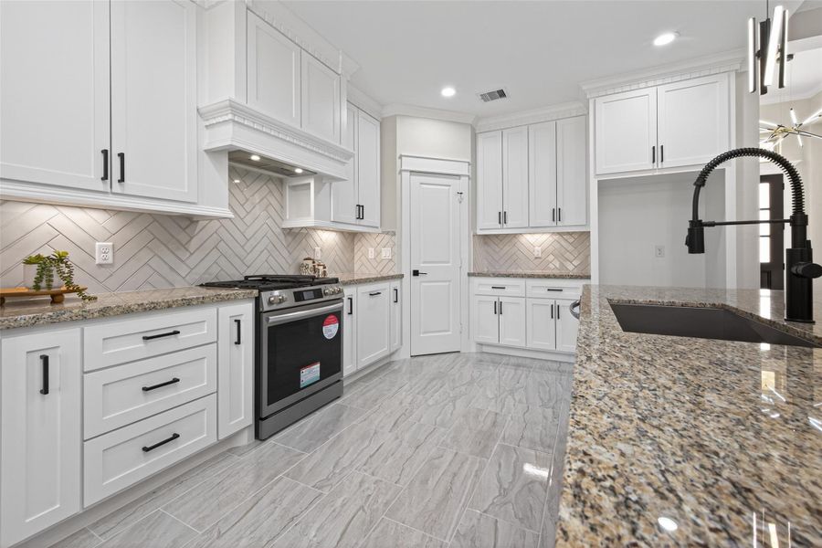 Furnished interior view inside a new home in , Dayton (Image 11).