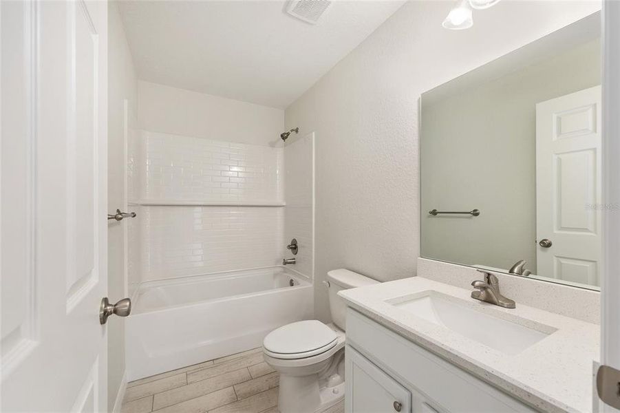 Furnished interior view inside a new home in , Ocala (Image 9).