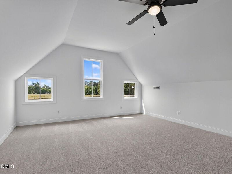 036-1280x960-second-floor-bonus-room 036-1280x960-second-floor-bonus-room